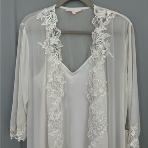 Le Rose Bridal Robe & Slip